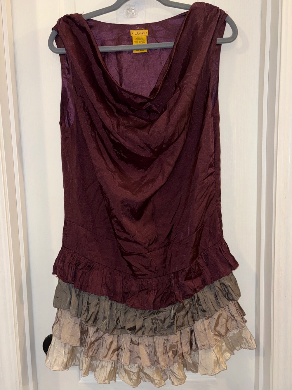 LULUMARI Vintage Women's Burgundy Sleeveless Ruffled Hem dress